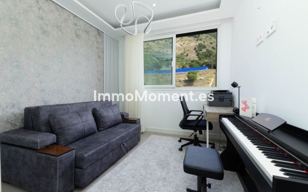 Resale - Apartment - Fuengirola - Fuengirola Centro