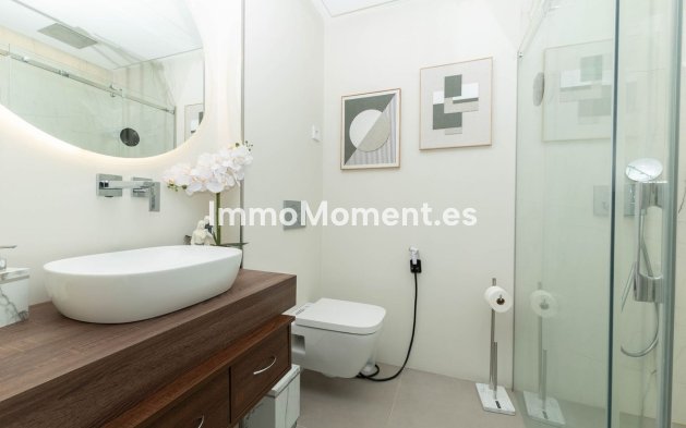 Resale - Apartment - Fuengirola - Fuengirola Centro