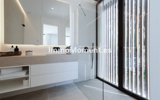 Resale - Villa - Marbella - The Golden Mile