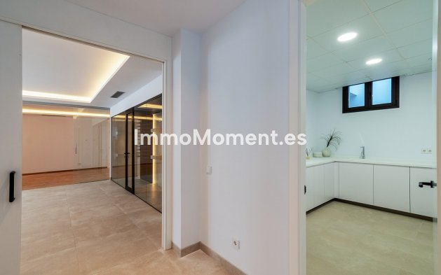 Resale - Villa - Marbella - The Golden Mile