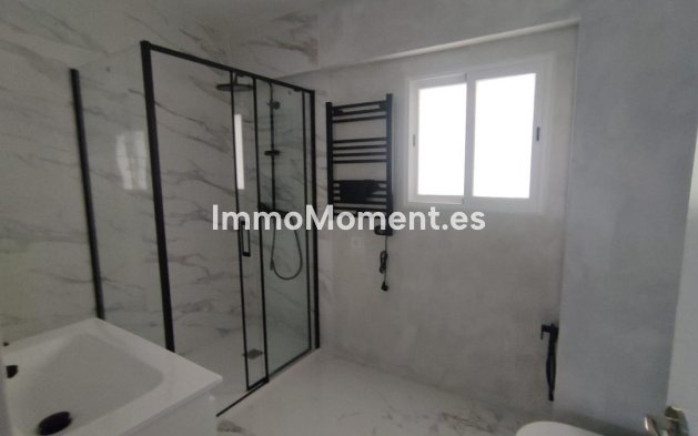 Wiederverkauf - Wohnung - Alicante - Alicante Centro
