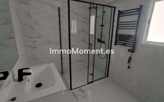 Wiederverkauf - Wohnung - Alicante - Alicante Centro