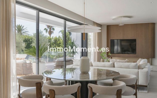 Wiederverkauf - Freistehende Villa - Marbella - Marbesa