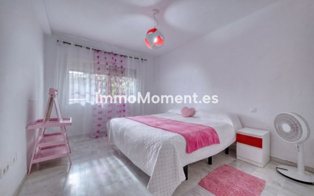 Resale - Apartment - Marbella - Reserva de Marbella