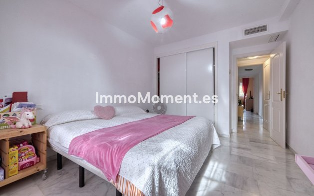 Resale - Apartment - Marbella - Reserva de Marbella