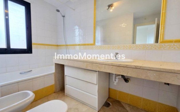 Resale - Townhouse - Manilva - La Duquesa