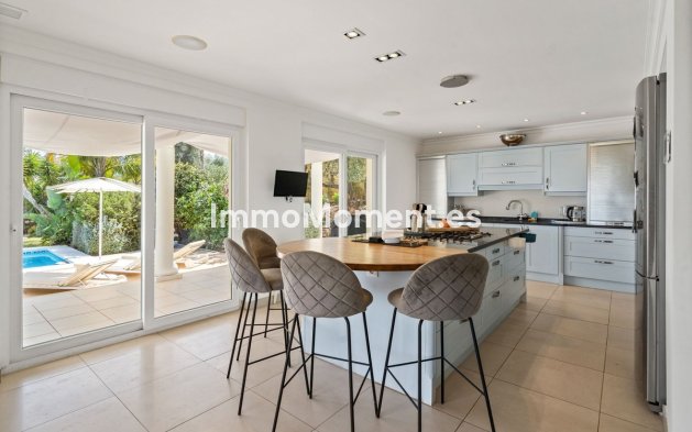 Bestaande woning - Vrijstaande villa - Binnenland  - Alhaurín el Grande Centro