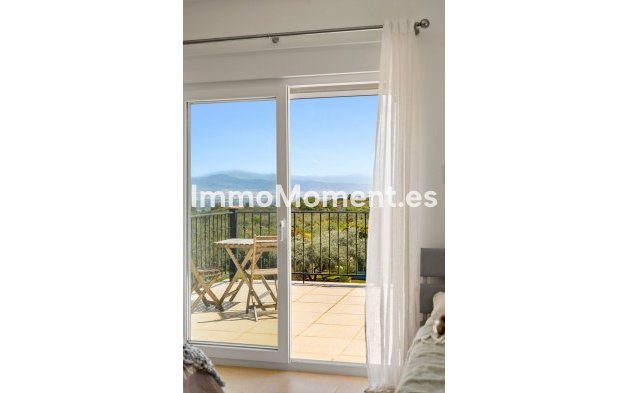 Bestaande woning - Vrijstaande villa - Binnenland  - Alhaurín el Grande Centro