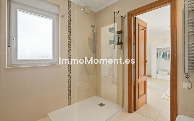 Bestaande woning - Vrijstaande villa - Binnenland  - Alhaurín el Grande Centro
