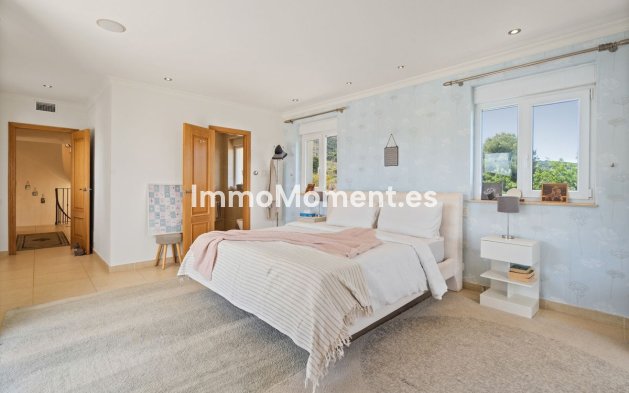 Bestaande woning - Vrijstaande villa - Binnenland  - Alhaurín el Grande Centro