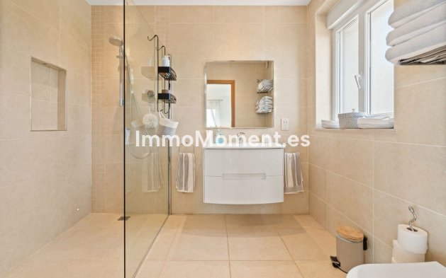 Bestaande woning - Vrijstaande villa - Binnenland  - Alhaurín el Grande Centro