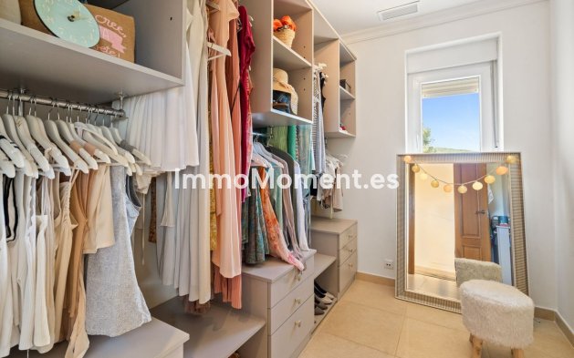 Bestaande woning - Vrijstaande villa - Binnenland  - Alhaurín el Grande Centro