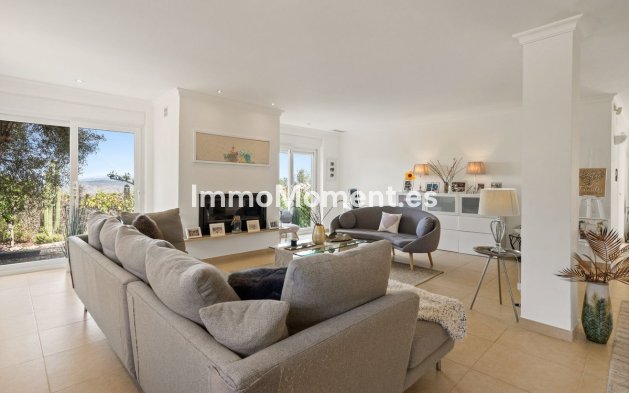 Bestaande woning - Vrijstaande villa - Binnenland  - Alhaurín el Grande Centro
