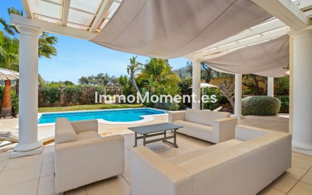 Bestaande woning - Vrijstaande villa - Binnenland  - Alhaurín el Grande Centro