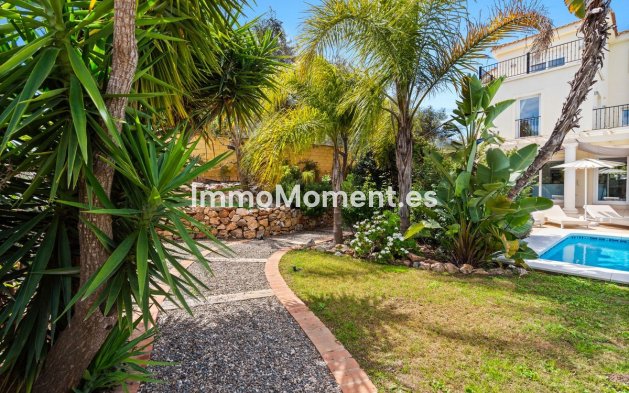 Bestaande woning - Vrijstaande villa - Binnenland  - Alhaurín el Grande Centro