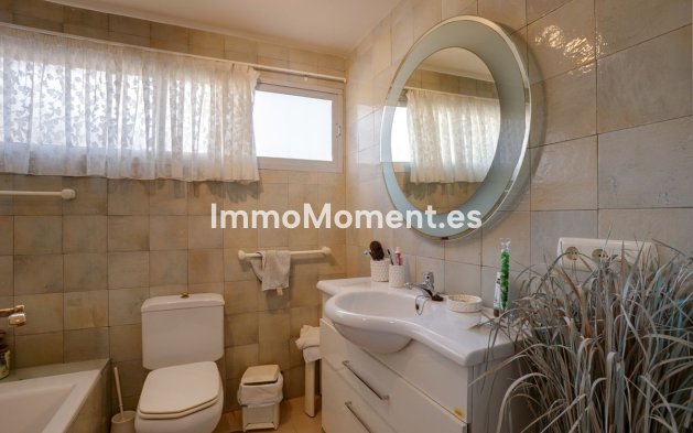 Revente - Villa individuelle - Estepona  - Estepona Centro