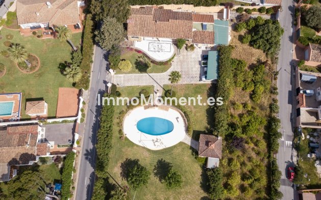 Revente - Villa individuelle - Estepona  - Estepona Centro