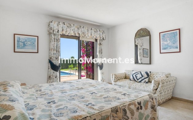 Wiederverkauf - Villa - Marbella - Las Chapas