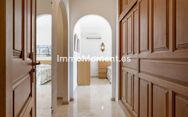 Wiederverkauf - Villa - Marbella - Las Chapas