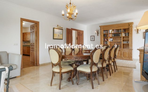 Wiederverkauf - Villa - Marbella - Las Chapas