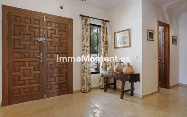 Wiederverkauf - Villa - Marbella - Las Chapas