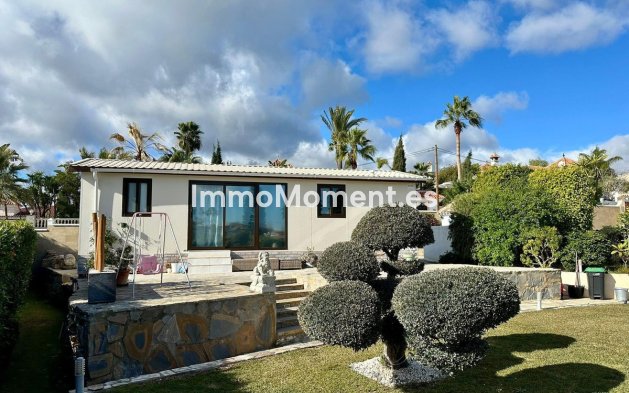Wiederverkauf - Freistehende Villa - Estepona  - Estepona Centro