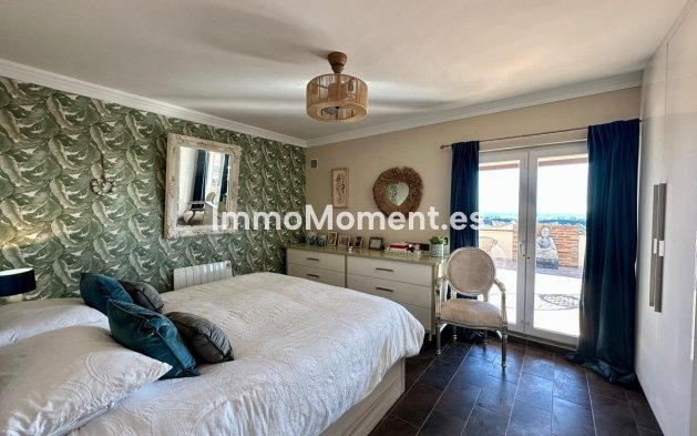 Wiederverkauf - Freistehende Villa - Estepona  - Estepona Centro