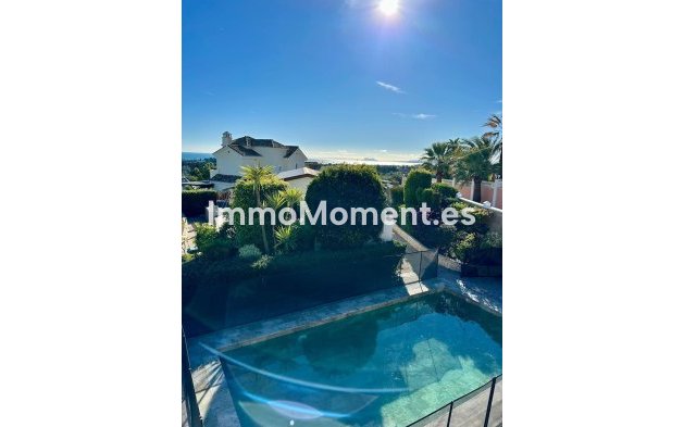 Wiederverkauf - Freistehende Villa - Estepona  - Estepona Centro