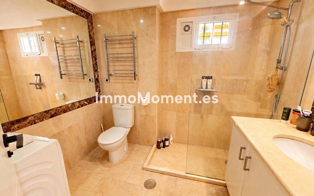 Bestaande woning - Appartement - Estepona  - Atalaya