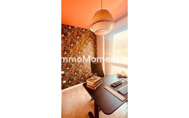 Resale - Apartment - Sotogrande