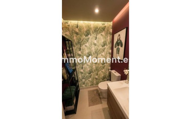 Resale - Apartment - Sotogrande