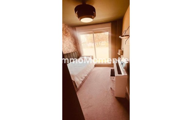 Resale - Apartment - Sotogrande