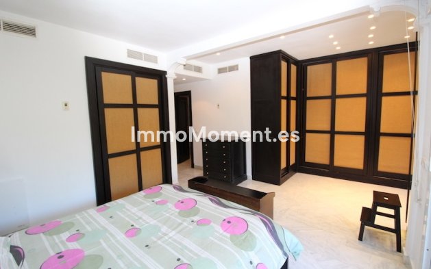 Wiederverkauf - Villa - Marbella - The Golden Mile