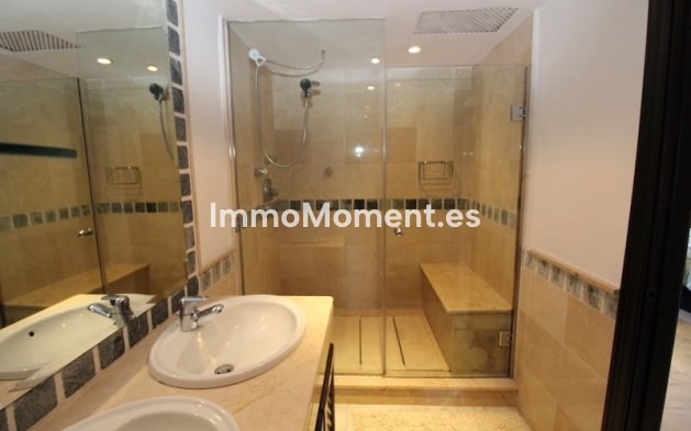 Wiederverkauf - Villa - Marbella - The Golden Mile