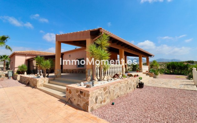 Resale - Detached villa - Albatera - Albatera Centro