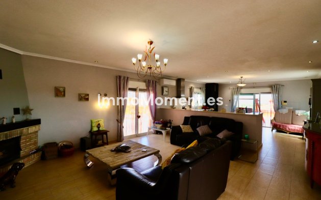 Resale - Detached villa - Albatera - Albatera Centro