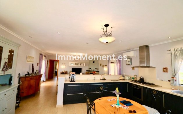 Resale - Detached villa - Albatera - Albatera Centro