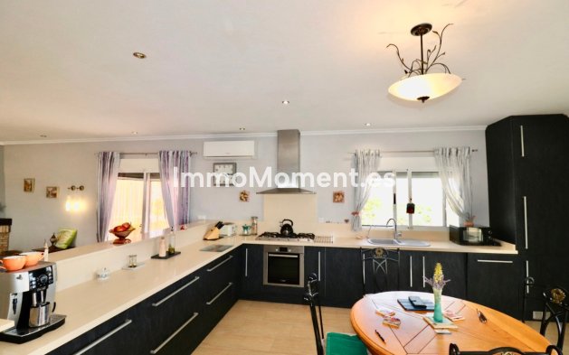 Resale - Detached villa - Albatera - Albatera Centro
