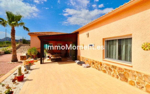 Resale - Detached villa - Albatera - Albatera Centro