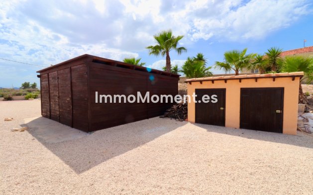 Resale - Detached villa - Albatera - Albatera Centro