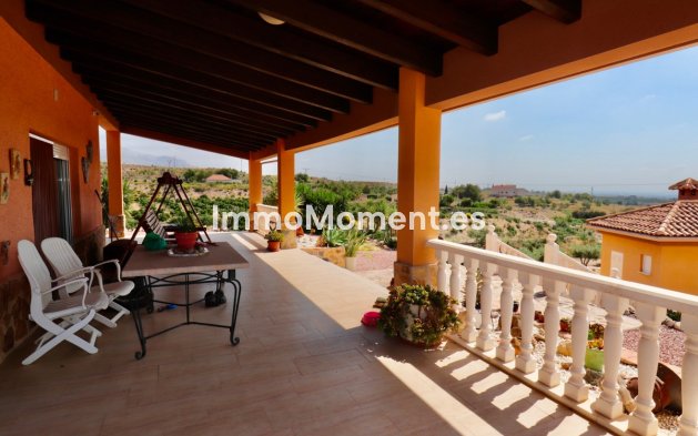 Resale - Detached villa - Albatera - Albatera Centro