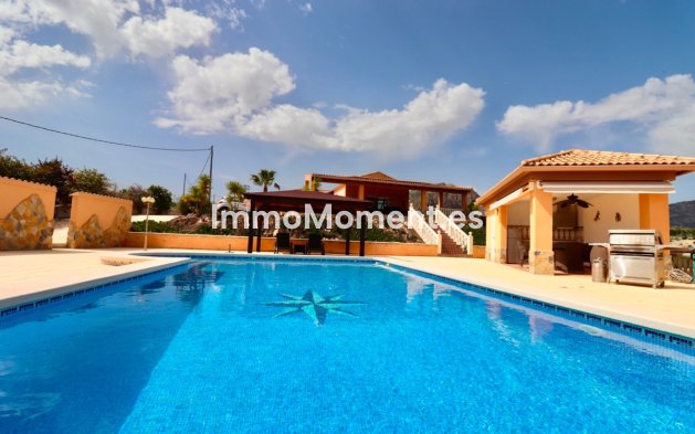 Resale - Detached villa - Albatera - Albatera Centro
