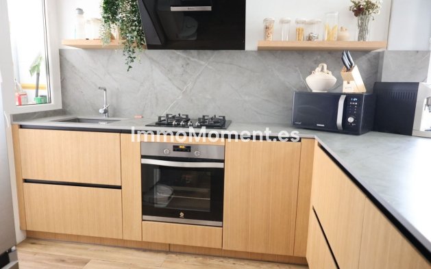 Resale - Apartment - Mijas - Calahonda