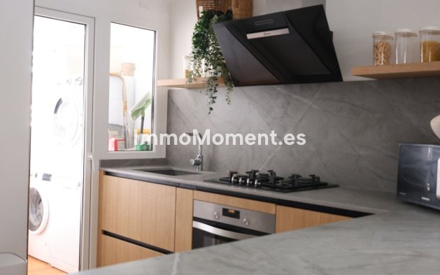 Resale - Apartment - Mijas - Calahonda