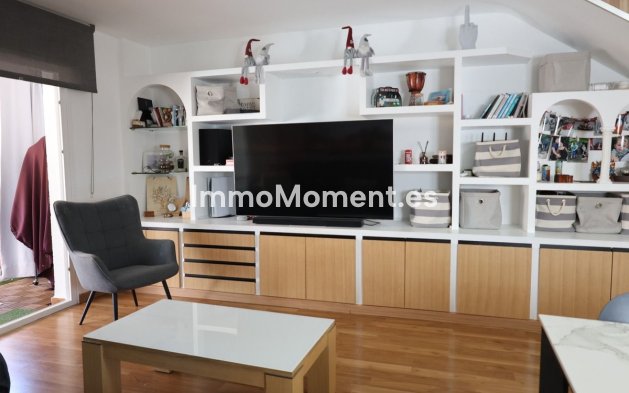 Resale - Apartment - Mijas - Calahonda