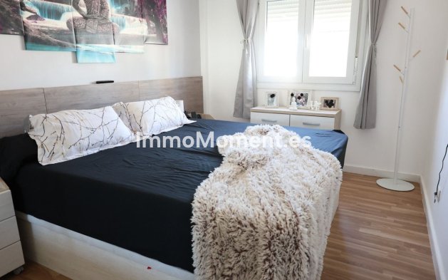 Resale - Apartment - Mijas - Calahonda