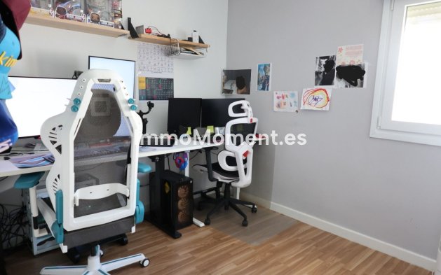 Resale - Apartment - Mijas - Calahonda