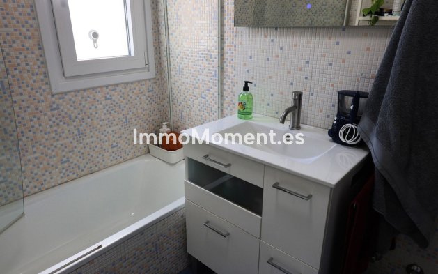 Resale - Apartment - Mijas - Calahonda