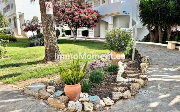 Resale - Apartment - Mijas - Calahonda
