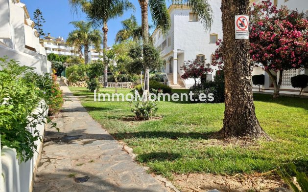 Resale - Apartment - Mijas - Calahonda